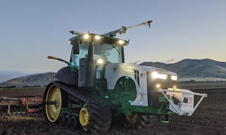Autonomous Tractor Market